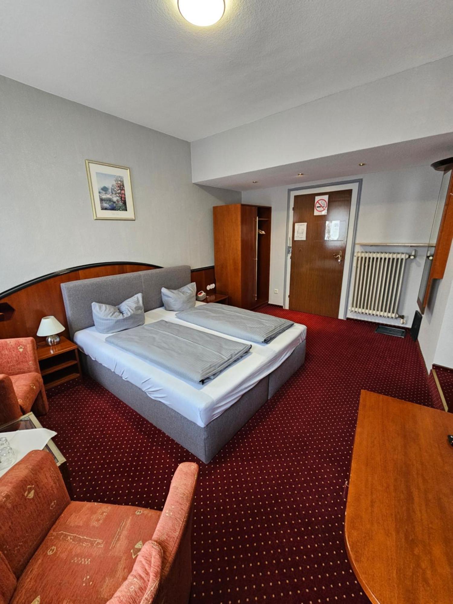 Hotel & Restaurant Krone Rehau Eksteriør bilde